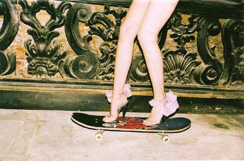high heels & skateboard